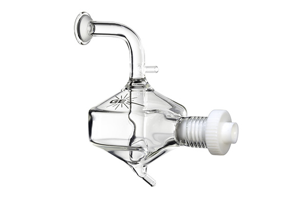 Câmara de nebulização Twister com Helix CT, 2,4 mm entrada auxiliar e 90° Suporte de fixação por parafuso